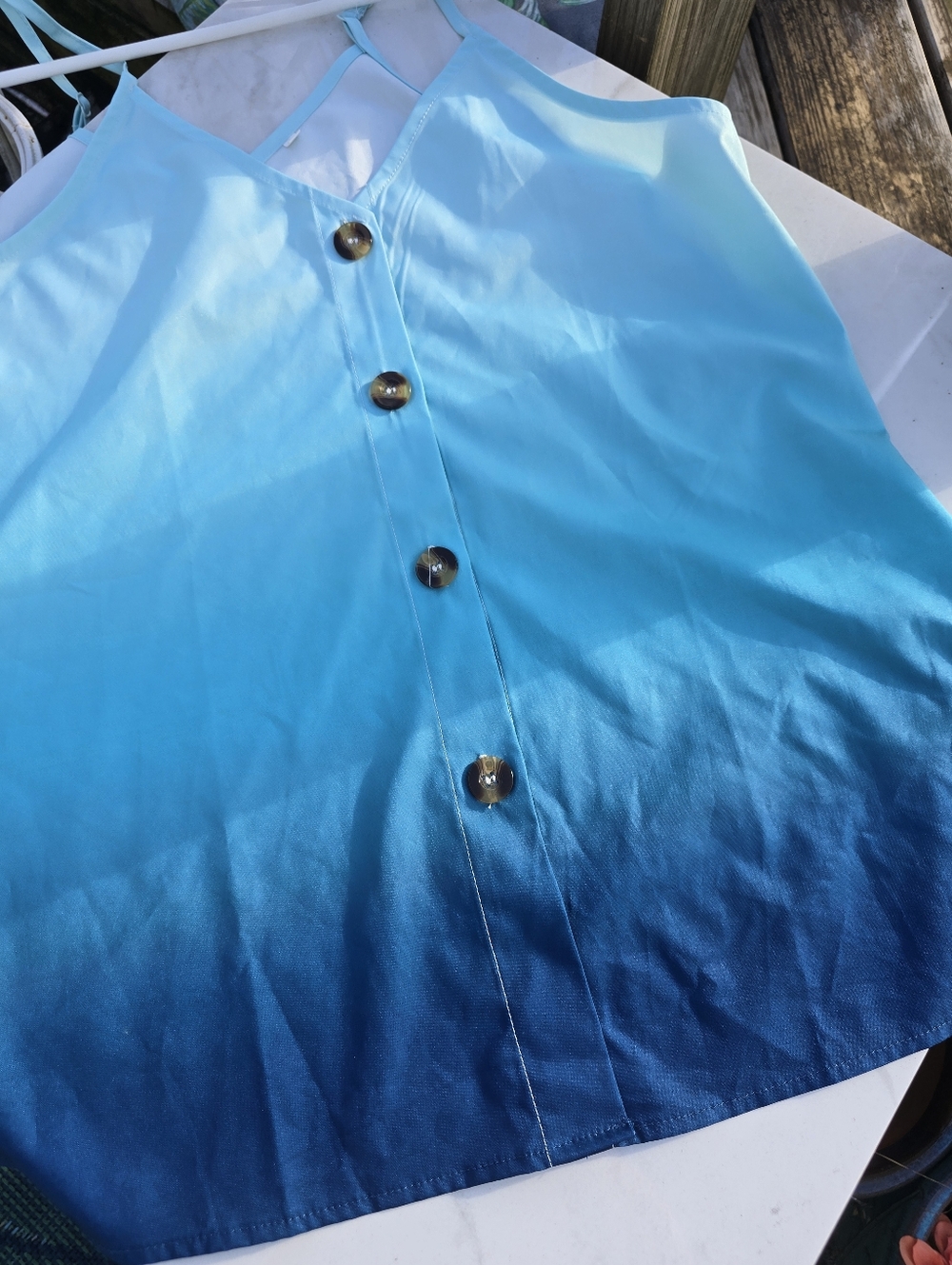 Turquoise Ombre Button-Front Spaghetti Strap Cami - Picture 7 of 7
